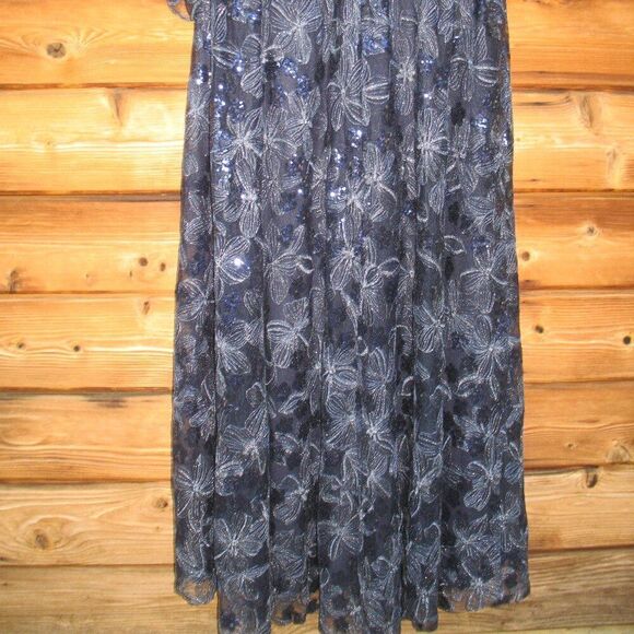 Mac Duggal 67438 Womens Plus EMBELLISHED ILLUSION LONG SLEEVE WRAP OVER A LINE - Picture 8 of 12